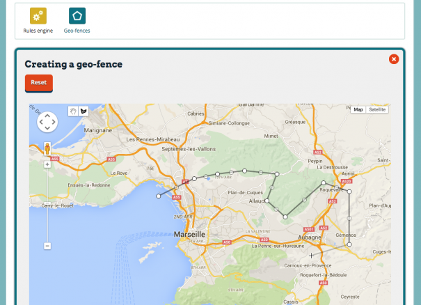 Drawing a geofence on a map