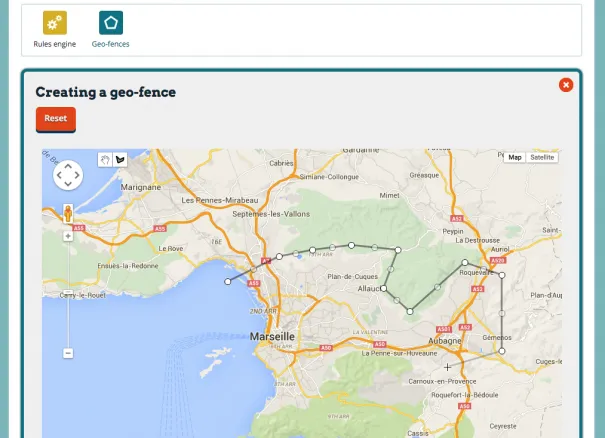 Drawing a geofence on a map